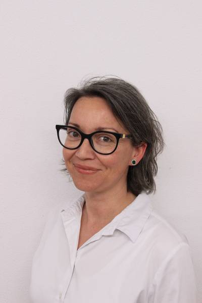 Portraitfoto von Andrea Obrist; Foto: Heilpraktikerschule Luzern